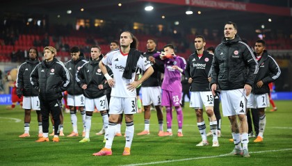 开云APP-失去明星前锋埃基蒂克和马尔穆什，法兰克福步履维艰