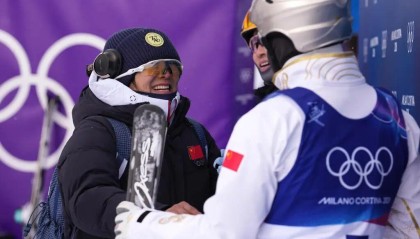 开云APP-冠军伉俪，比翼齐飞